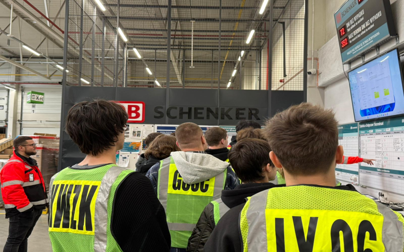 УЧЕБНЫЙ ВИЗИТ В КОМПАНИЮ DB SCHENKER SP. Z O.O.